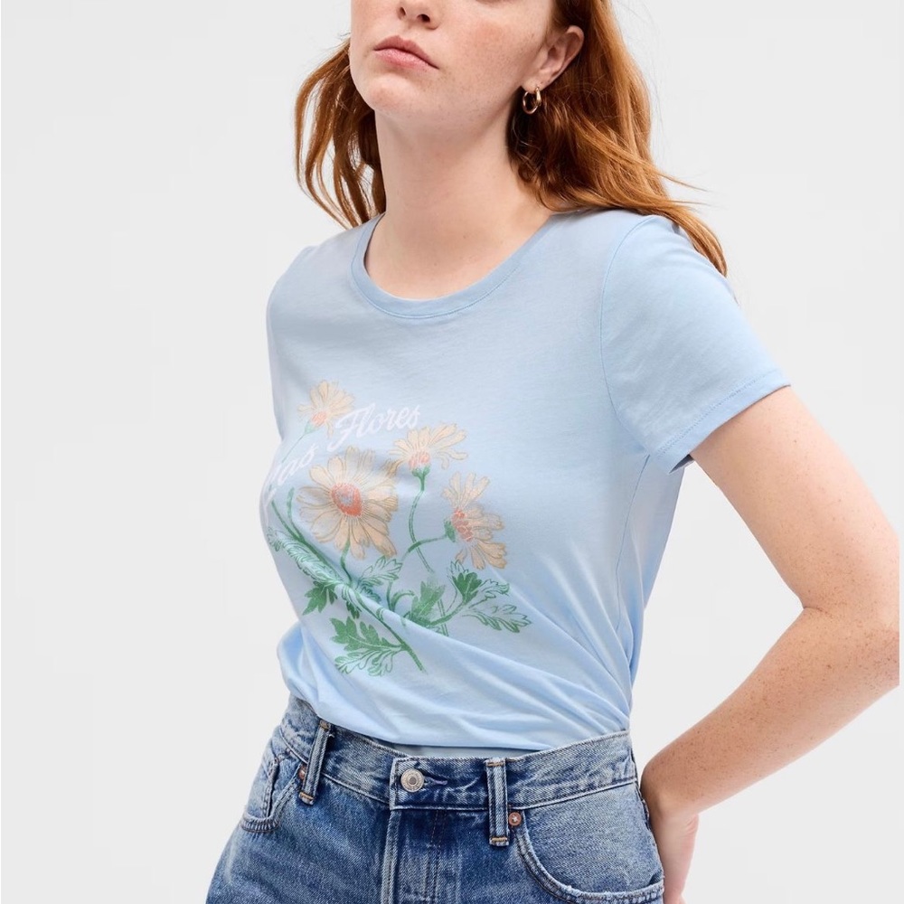 Gap women short sleeve t shirt